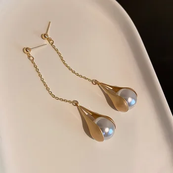 Bilandi S925 ihly Moderné Šperky Pearl Náušnice Populárny Dizajn Zlaté Pokovovanie Jedného Reťazca Drop Náušnice Pre fenku Dary