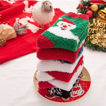 Nový Príchod Ženy Ponožky Bavlna Vianočné Ponožky Zimné Nový Rok, Santa Claus Vianočný Stromček Jeleň Farebné Kawaii Coral Vlnené Ponožky
